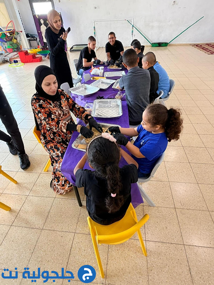 يومًا مميزًا للتطوع بمشاركة جميع الطلاب في مدرسة اورط التكنولوجية العربية الرملة